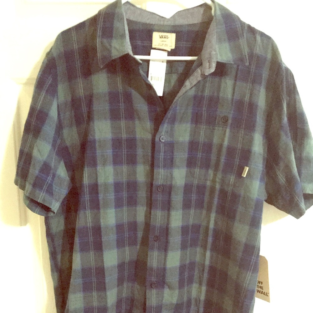 Men’s Medium Vans button down NWT